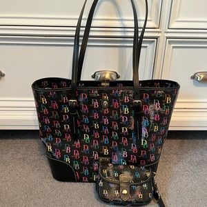 Dooney & Bourke Db75 Multicolored Dover Tote and Wrislet